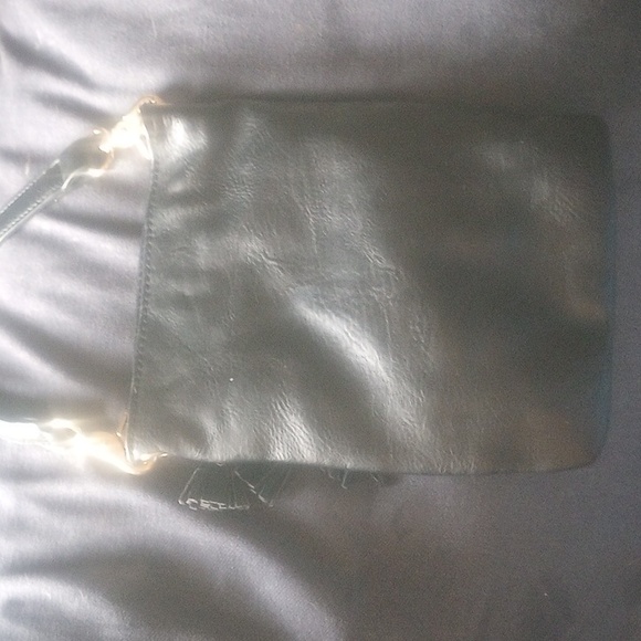 Purse - Picture 2 of 4